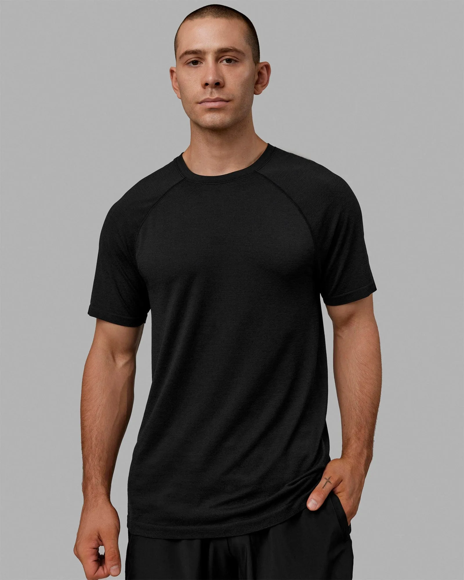 AeroFLX  Seamless Tee - Black Marl