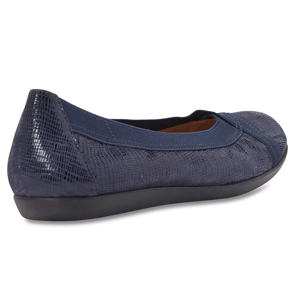 Amanda Flat in Navy Leather