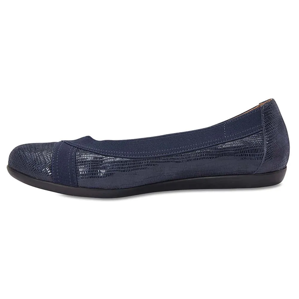 Amanda Flat in Navy Leather