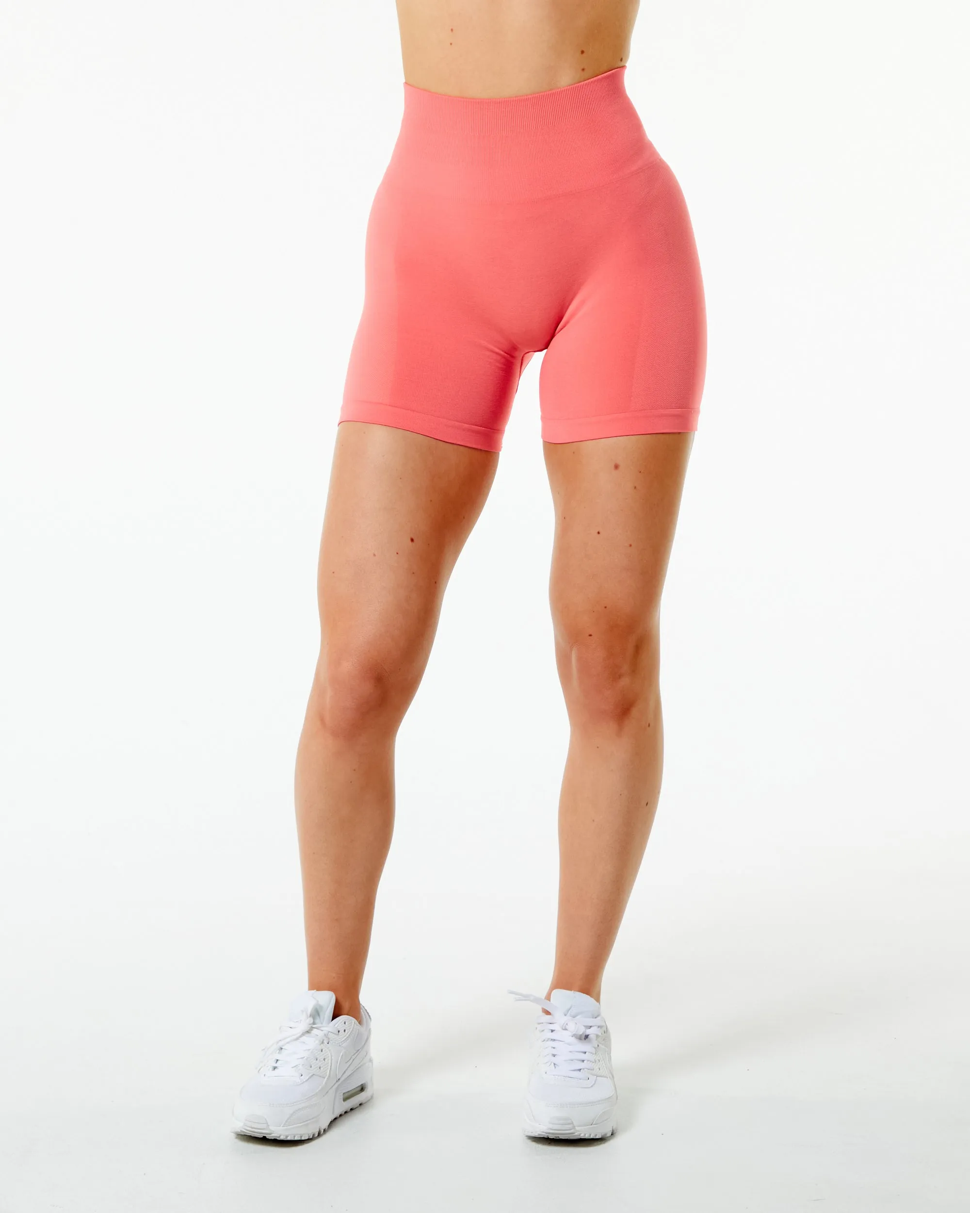 Amplify Short 4.5" - Pixel Pink