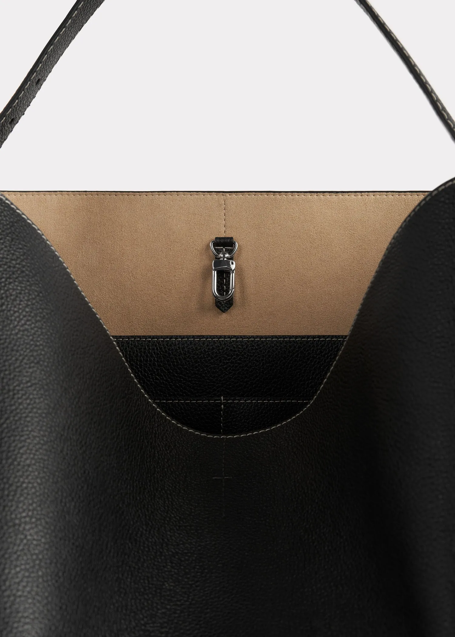 Belted tote black grain