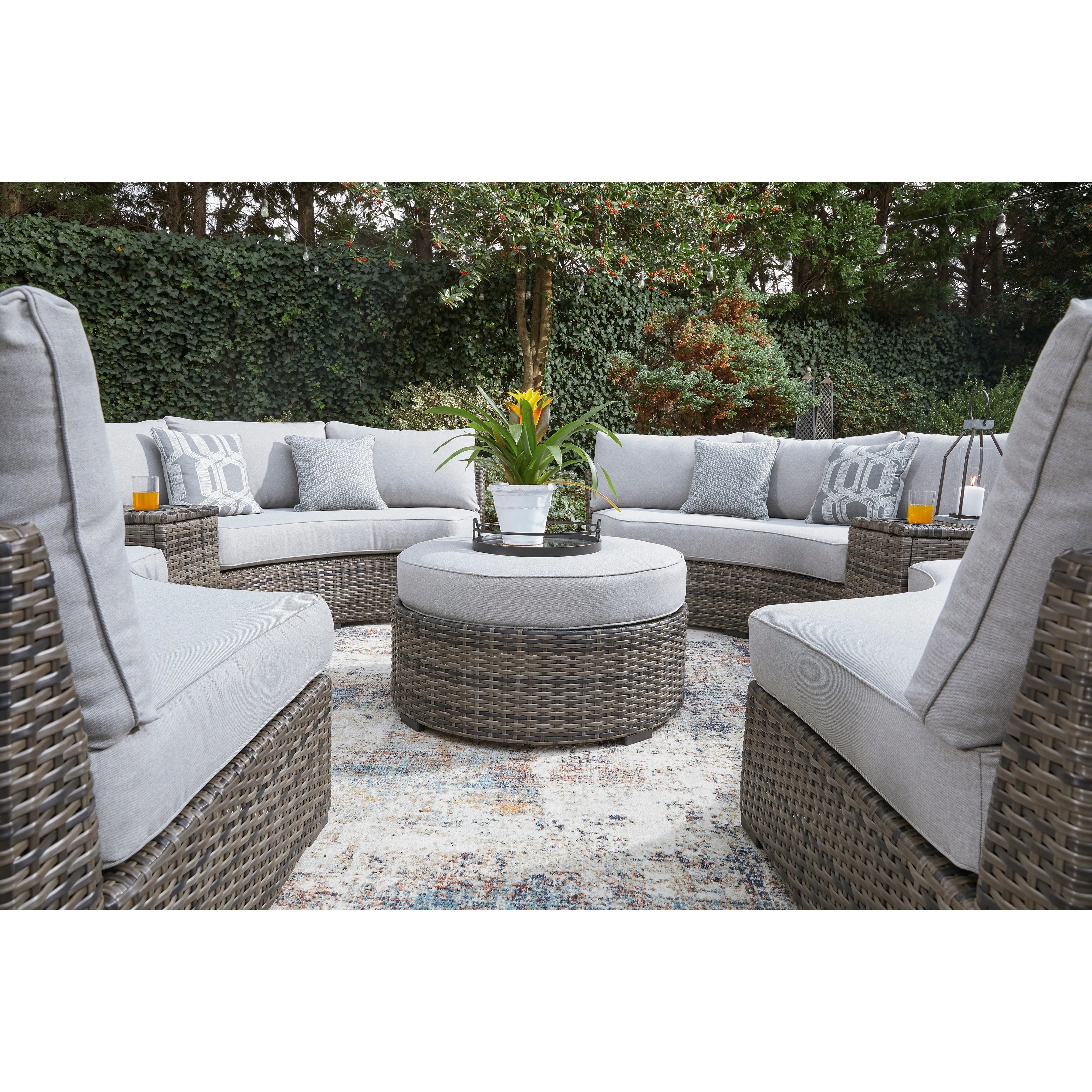 Montauk Curve Outdoor Sectional Seating Sets